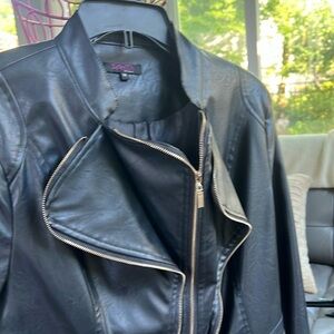 Stella Morgan Faux leather(vegan)   jacket black size UK14 US 8-10